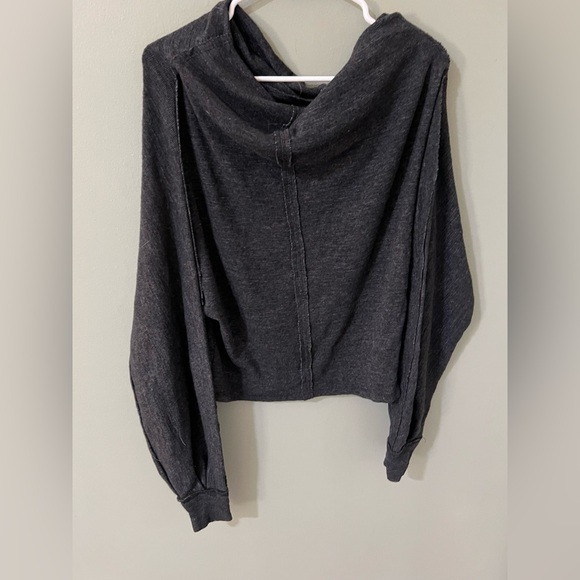 We The Free Charcoal Gray Long Sleeve Draped Neck Knit Top Size XS - Picture 3 of 5